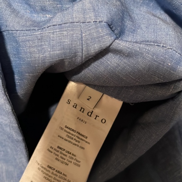 Sandro Mayan Cropped Shirred Chambray Top In Blue - Picture 5 of 5